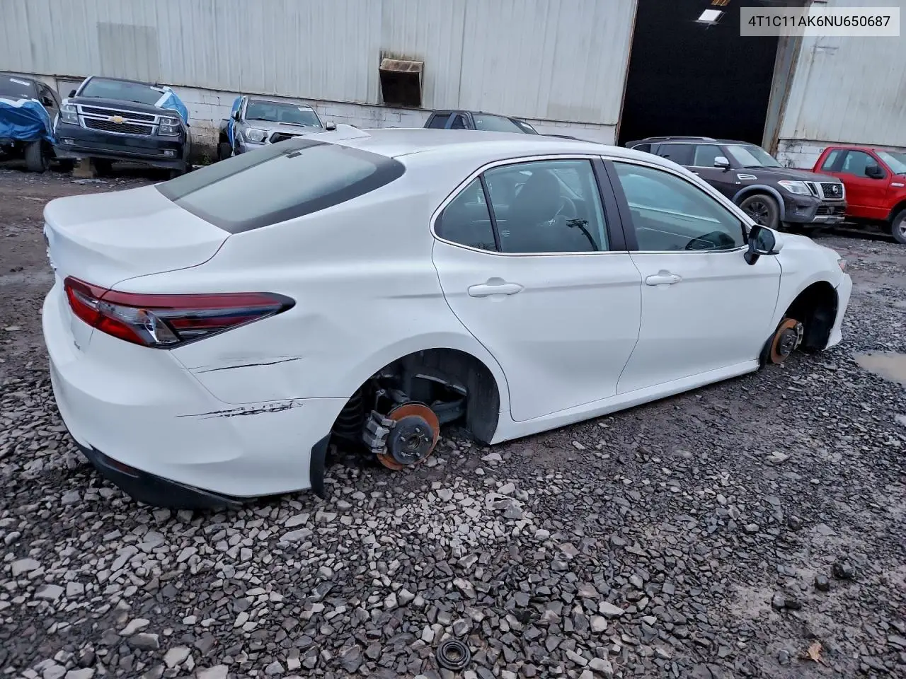 4T1C11AK6NU650687 2022 Toyota Camry Le