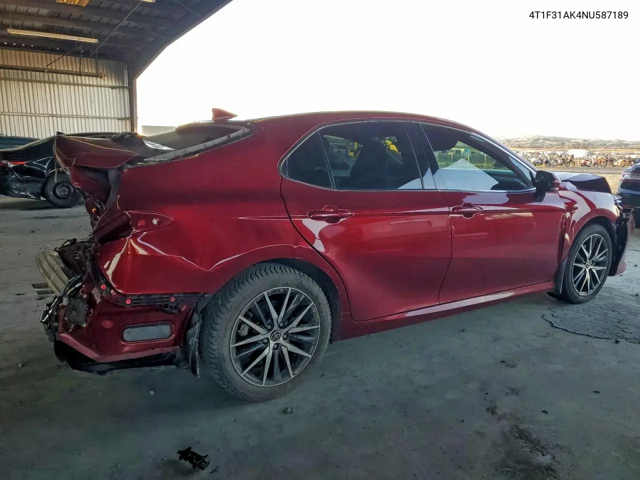 4T1F31AK4NU587189 2022 Toyota Camry Xle