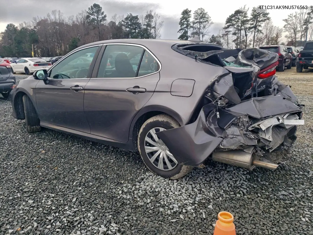 4T1C31AK9NU576563 2022 Toyota Camry Le