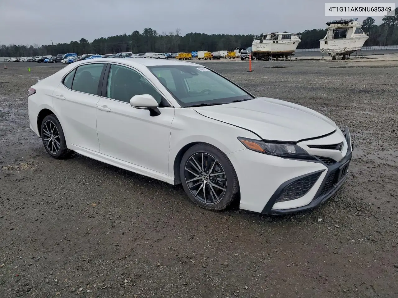4T1G11AK5NU685349 2022 Toyota Camry Se