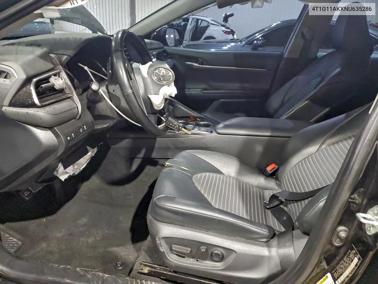 4T1G11AKXNU635286 2022 Toyota Camry Se