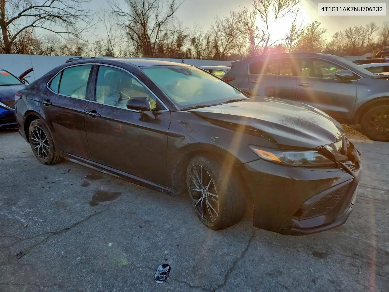 4T1G11AK7NU706332 2022 Toyota Camry Se