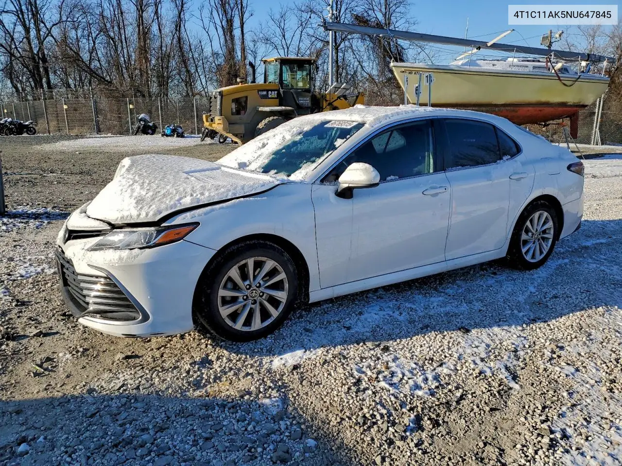 4T1C11AK5NU647845 2022 Toyota Camry Le
