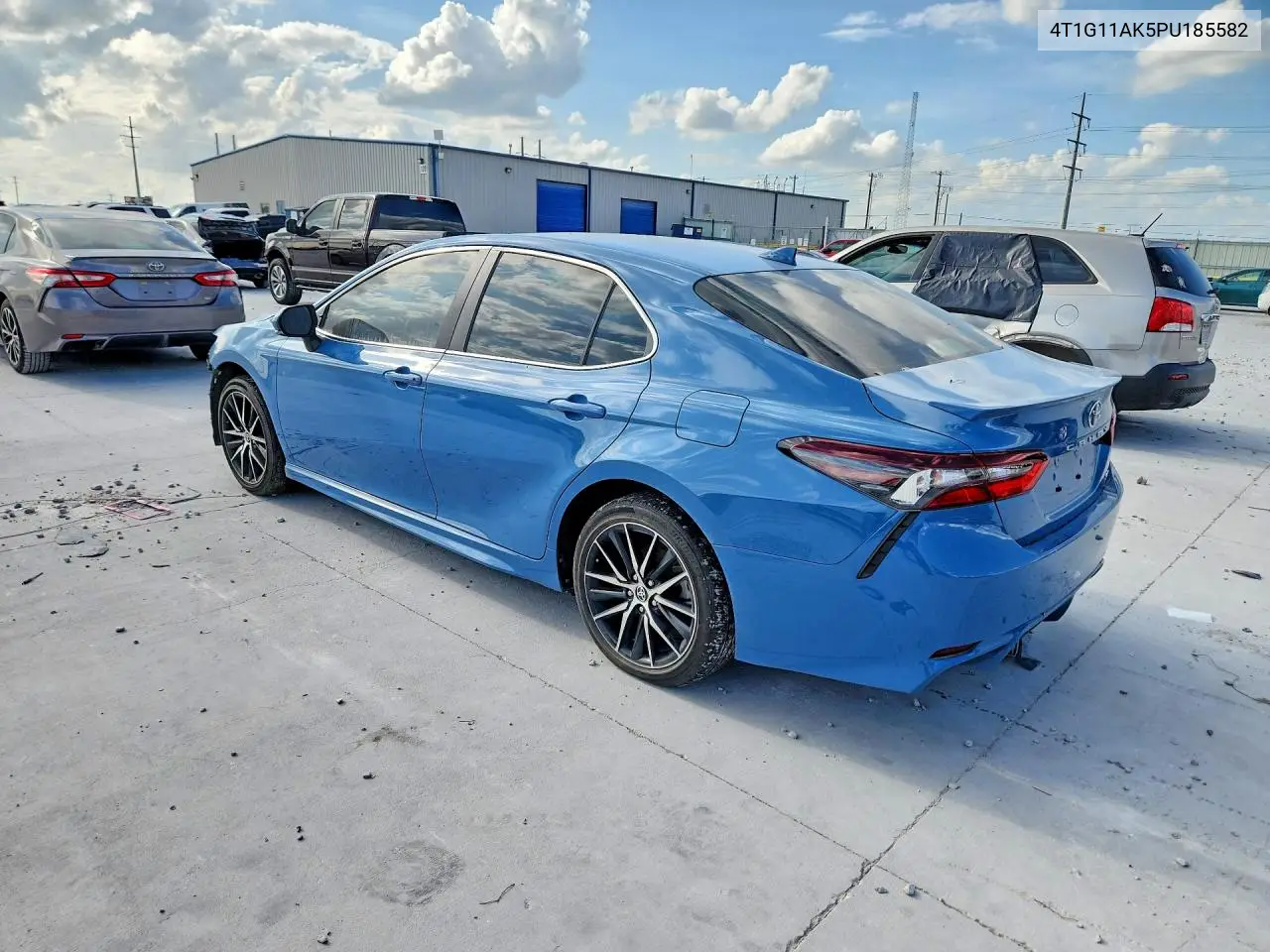 4T1G11AK5PU185582 2023 Toyota Camry Se