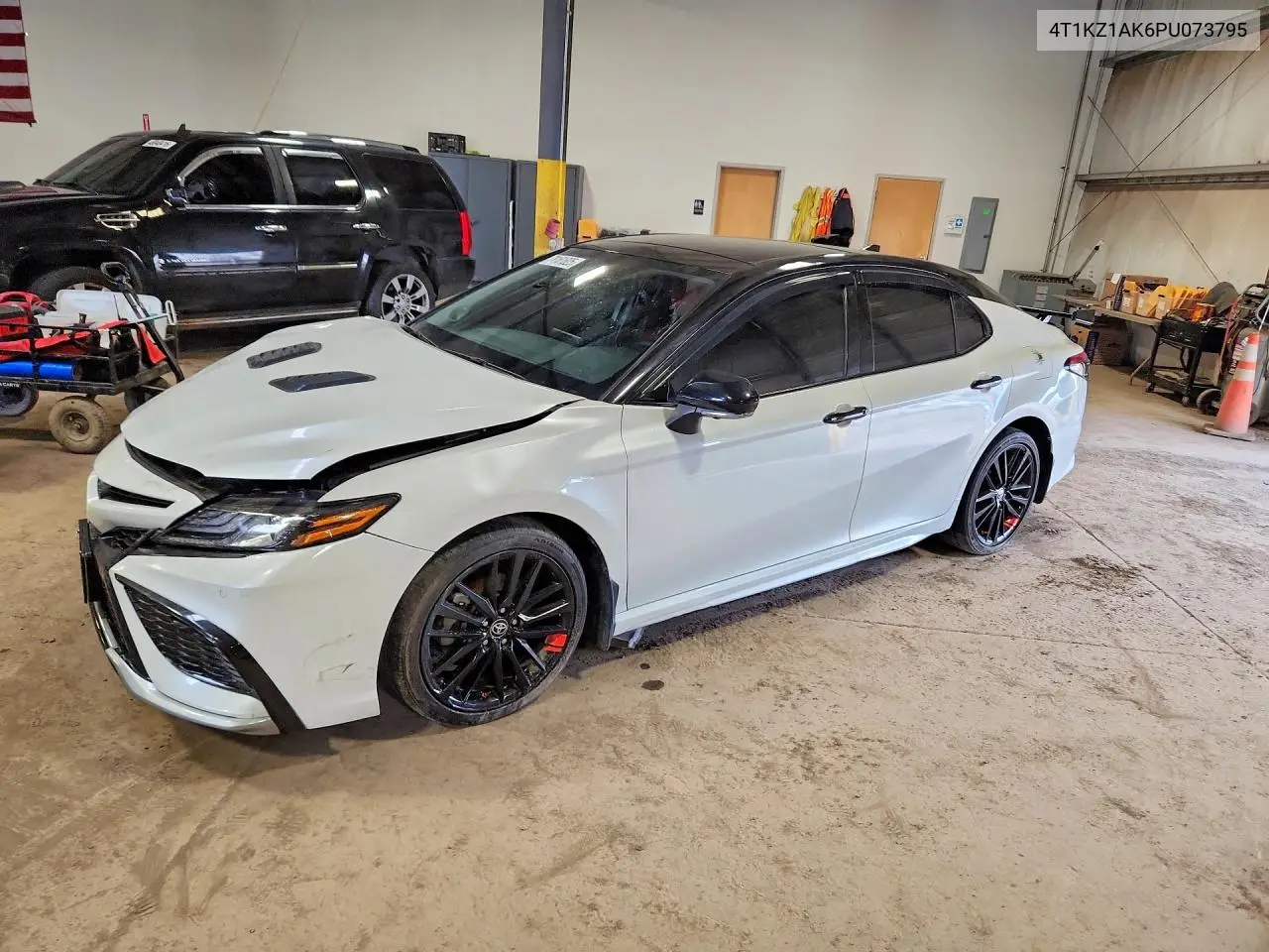4T1KZ1AK6PU073795 2023 Toyota Camry Xse V6