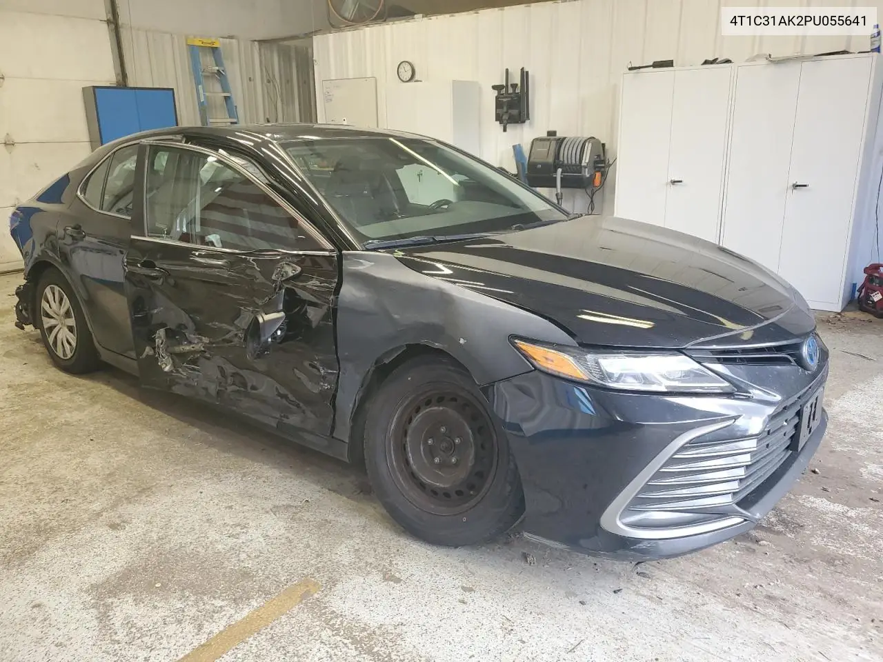 4T1C31AK2PU055641 2023 Toyota Camry Le