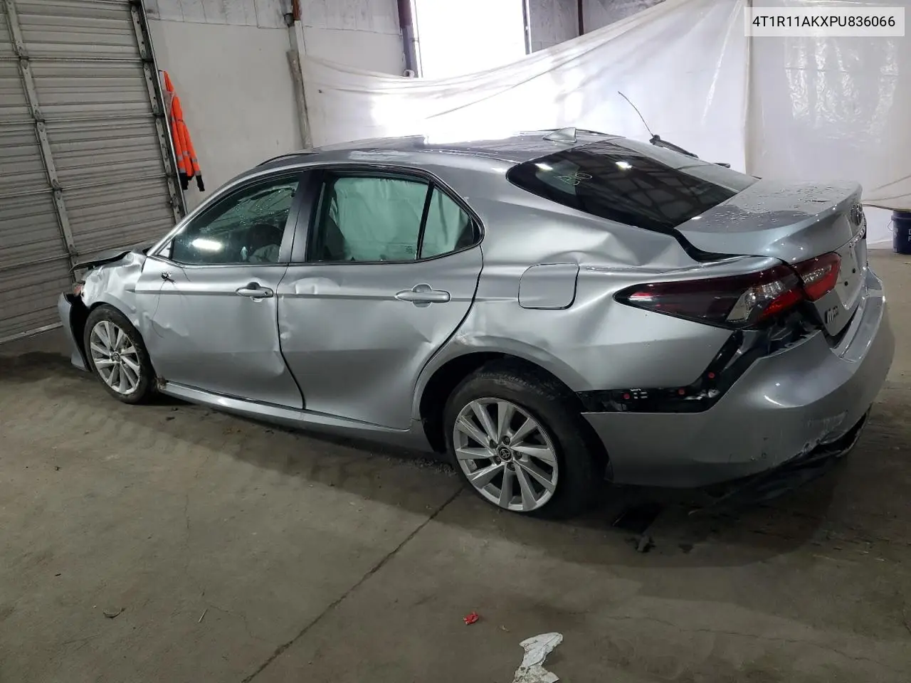 4T1R11AKXPU836066 2023 Toyota Camry Le