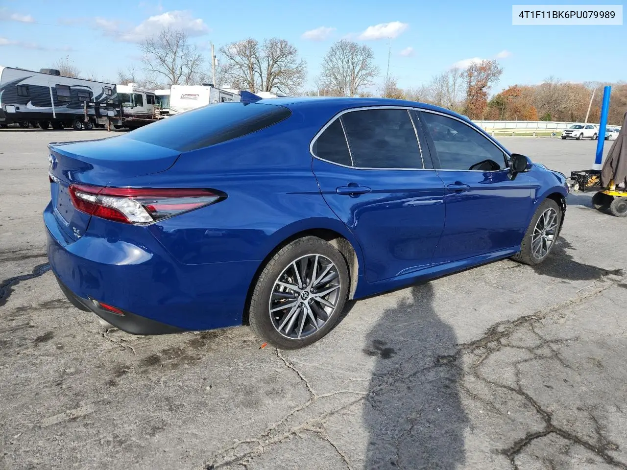 4T1F11BK6PU079989 2023 Toyota Camry Xle