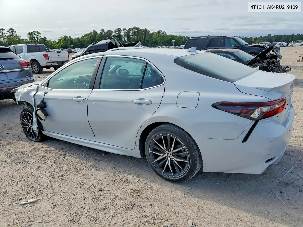 4T1G11AK4RU219109 2024 Toyota Camry Se