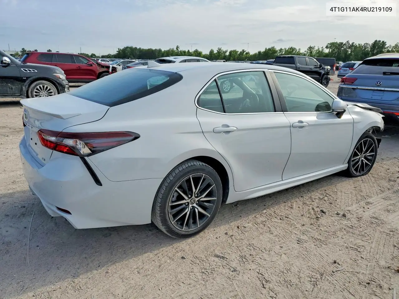 4T1G11AK4RU219109 2024 Toyota Camry Se