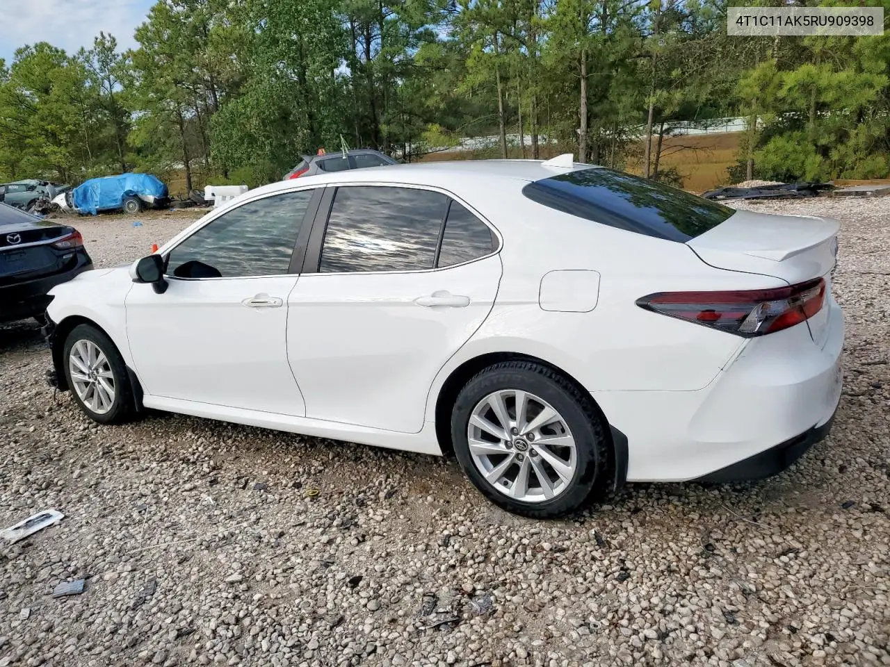 4T1C11AK5RU909398 2024 Toyota Camry Le