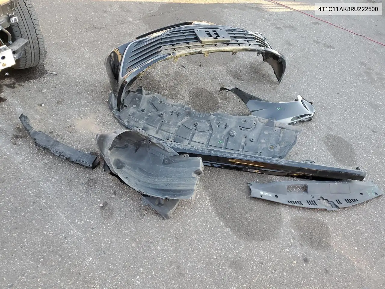 4T1C11AK8RU222500 2024 Toyota Camry Le