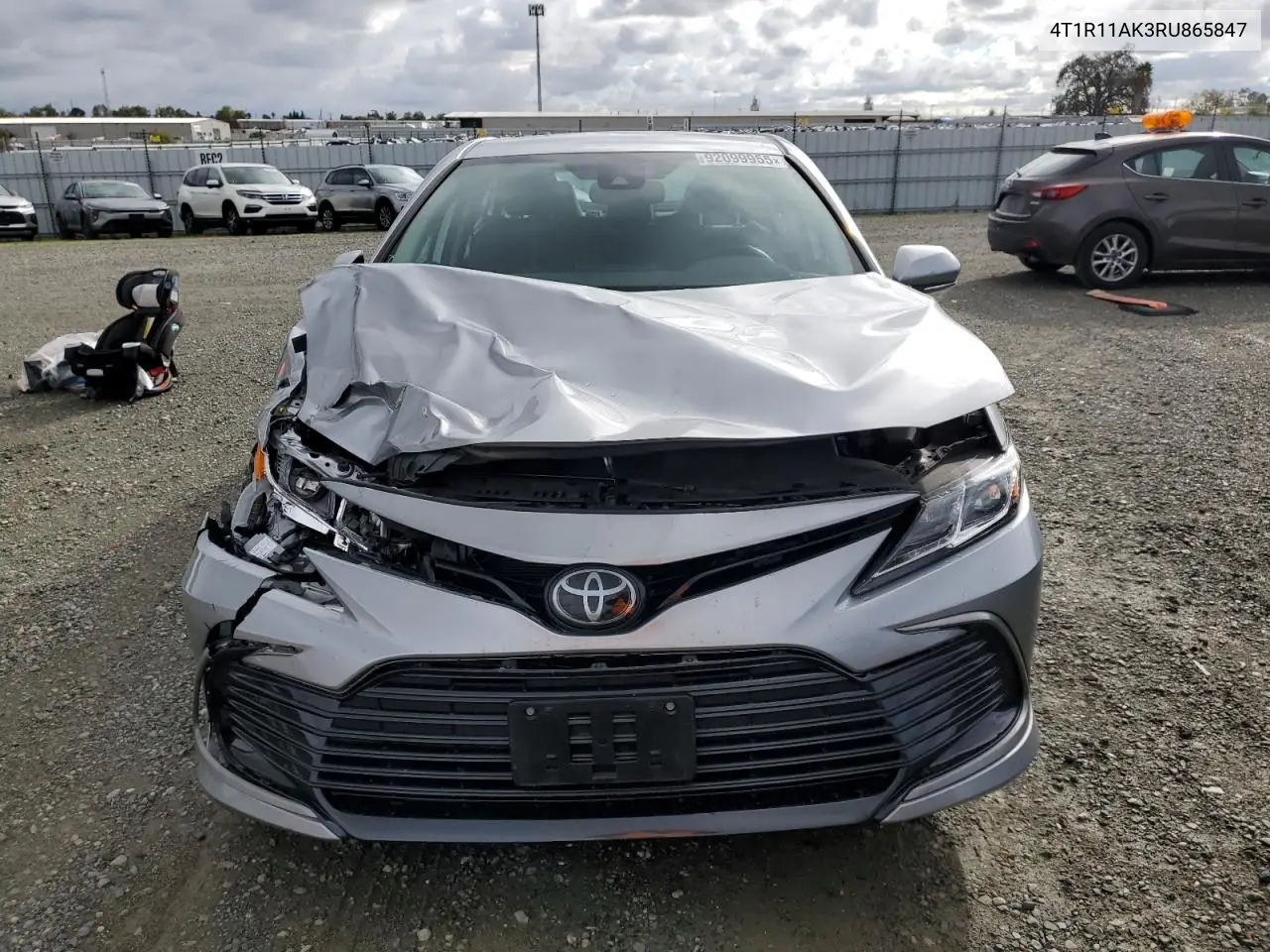 4T1R11AK3RU865847 2024 Toyota Camry Le