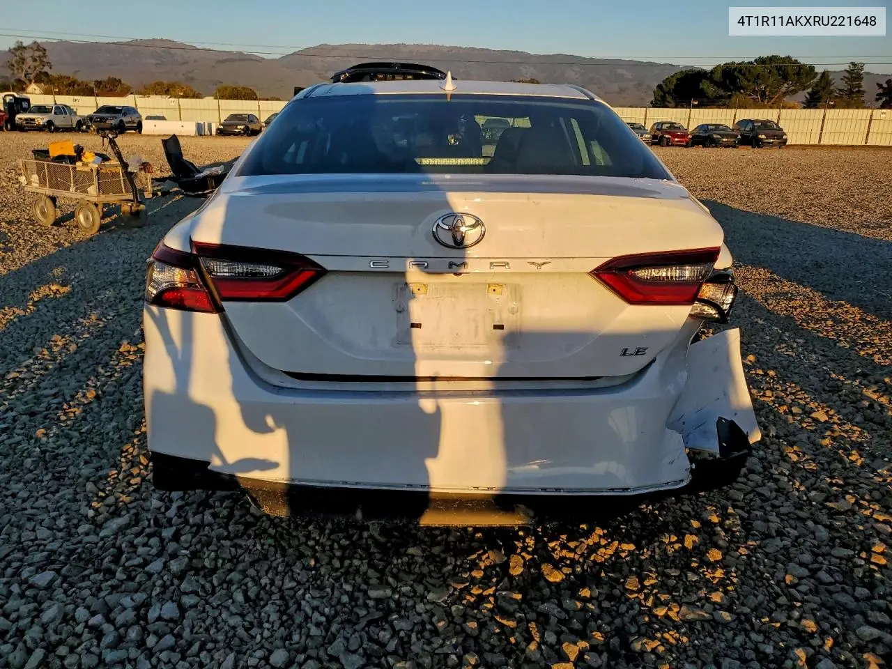 4T1R11AKXRU221648 2024 Toyota Camry Le