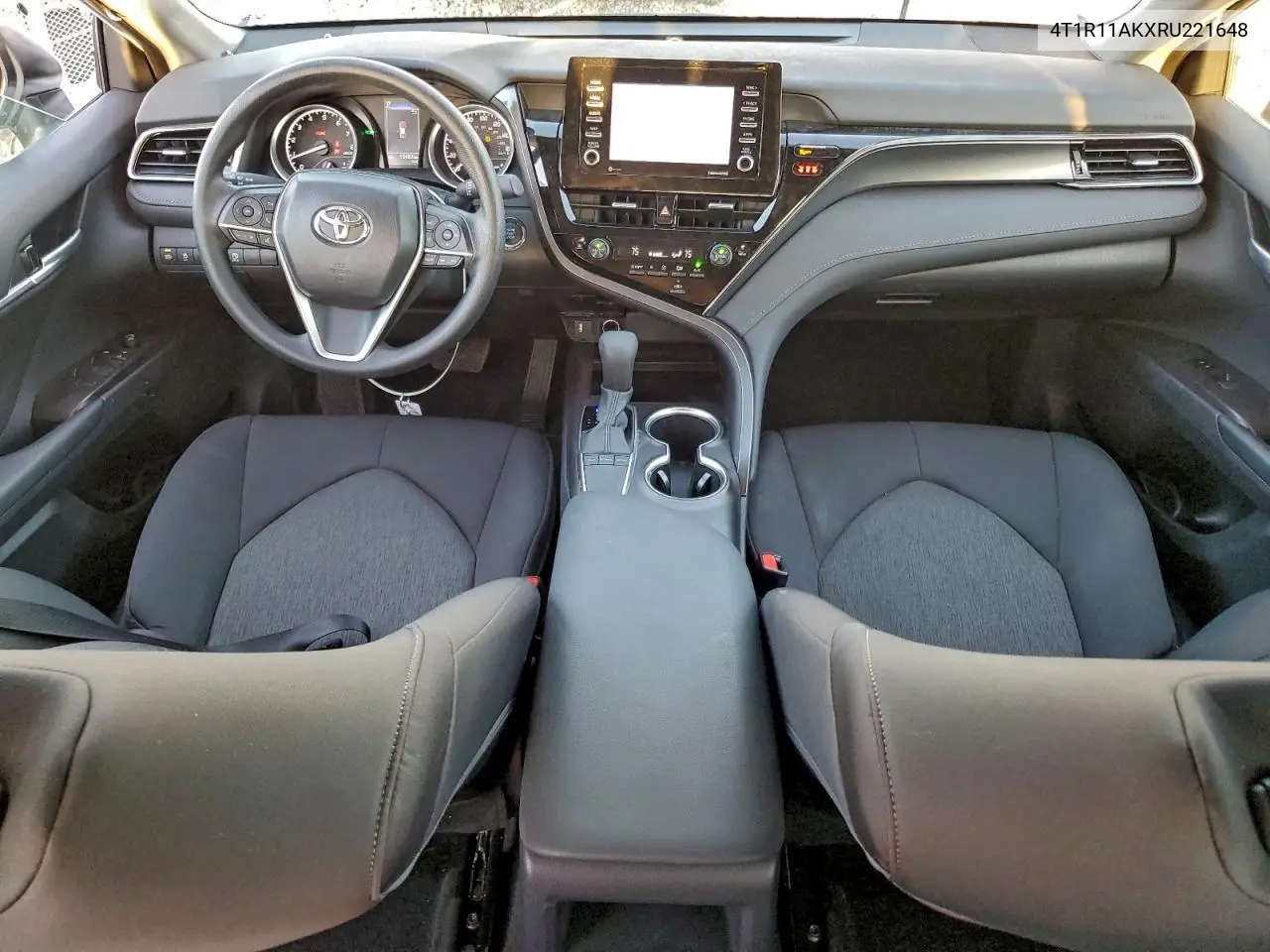 4T1R11AKXRU221648 2024 Toyota Camry Le