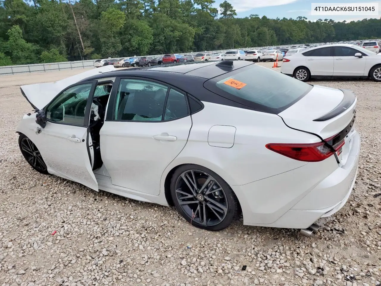 4T1DAACK6SU151045 2025 Toyota Camry Xse