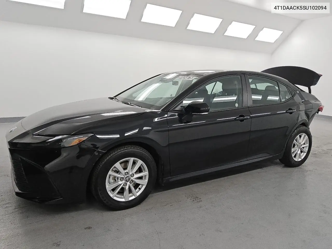 4T1DAACK5SU102094 2025 Toyota Camry Xse