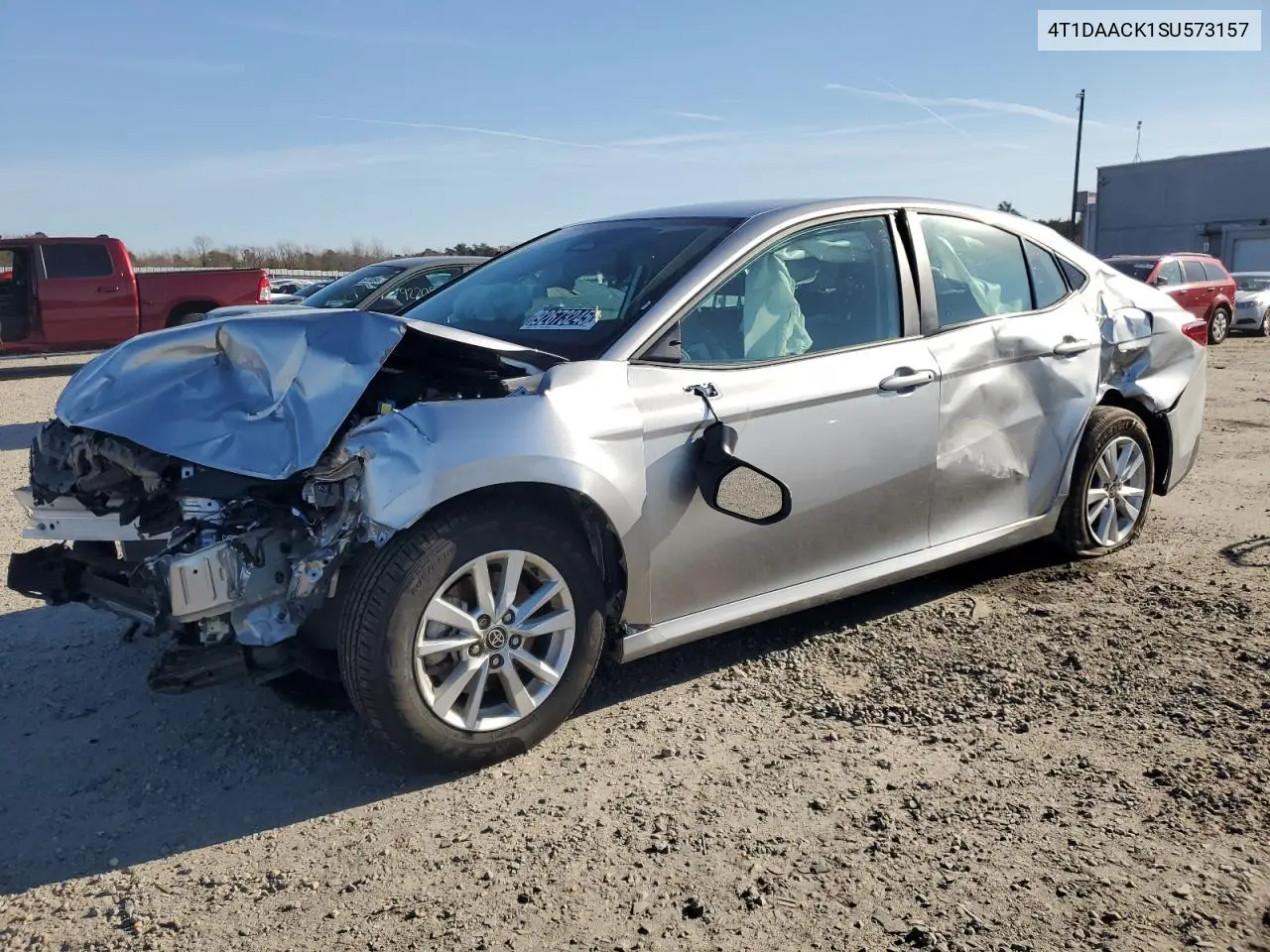 4T1DAACK1SU573157 2025 Toyota Camry Xse