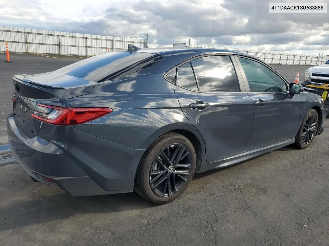 4T1DAACK1SU633888 2025 Toyota Camry Xse