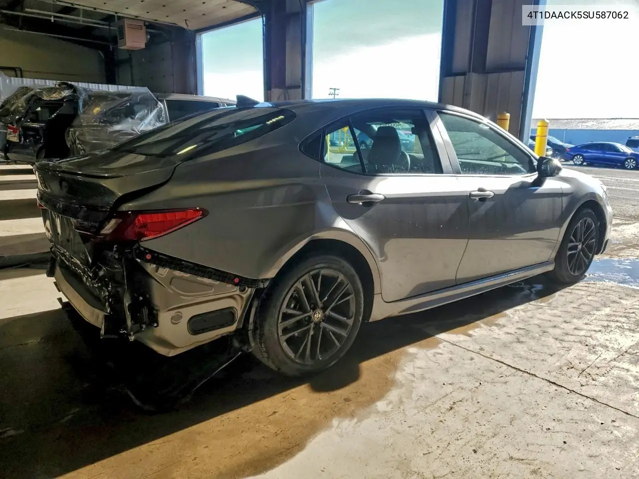 4T1DAACK5SU587062 2025 Toyota Camry Xse