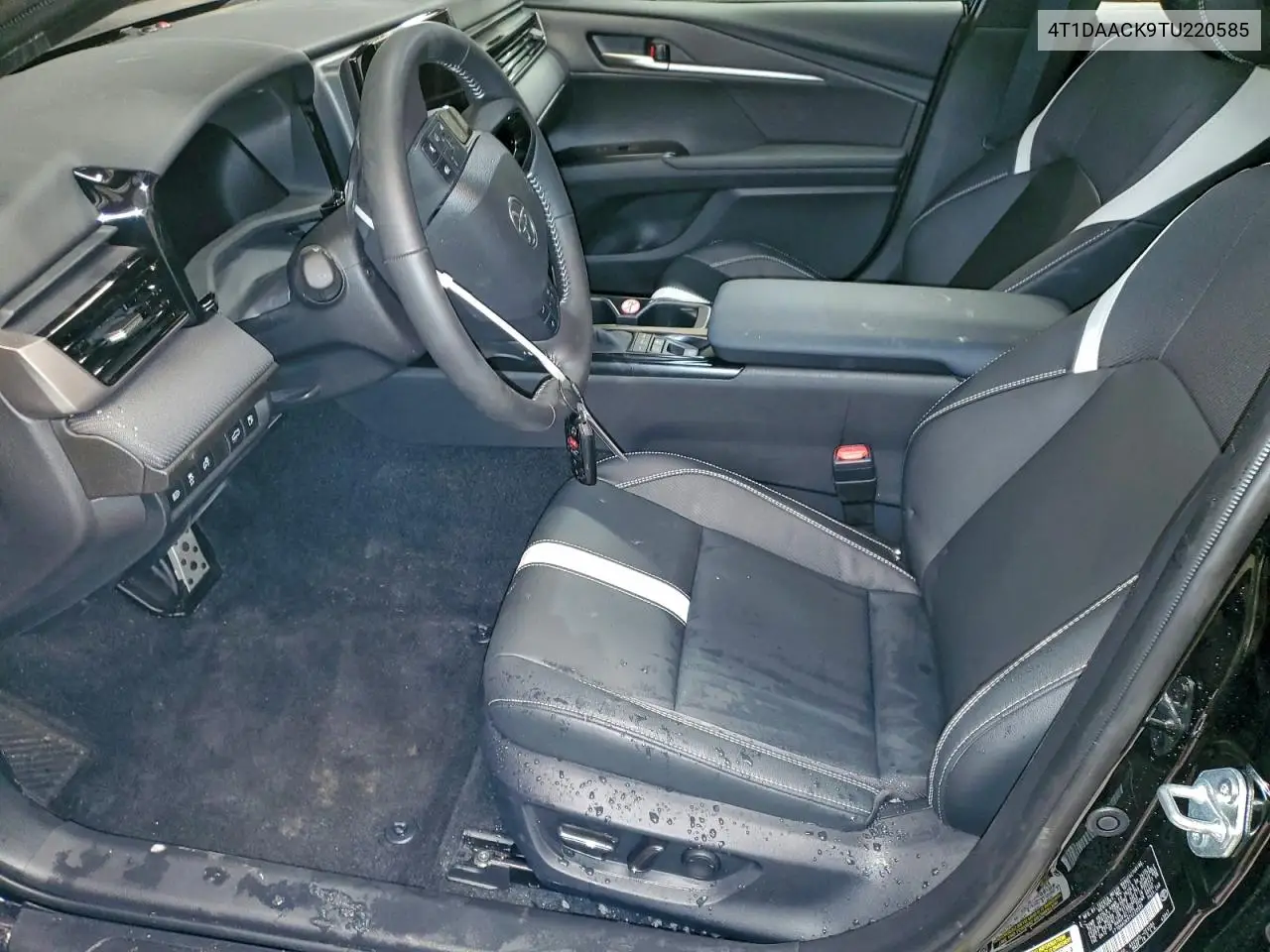 4T1DAACK9TU220585 2026 Toyota Camry Xse