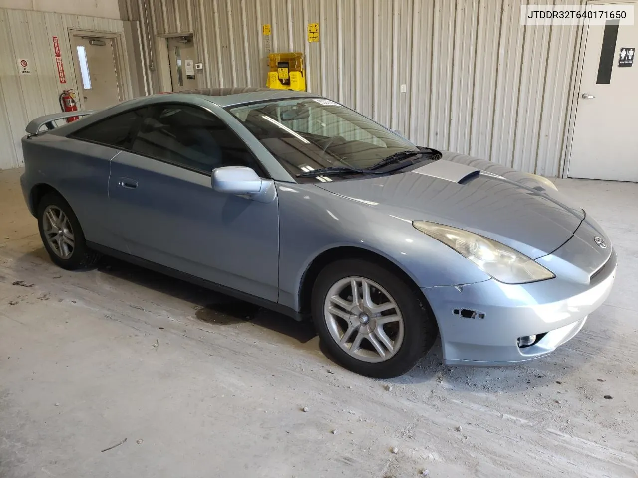 2004 Toyota Celica Gt VIN: JTDDR32T640171650 Lot: 56673264