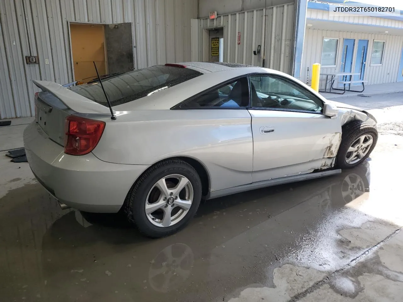 2005 Toyota Celica Gt VIN: JTDDR32T650182701 Lot: 56686314