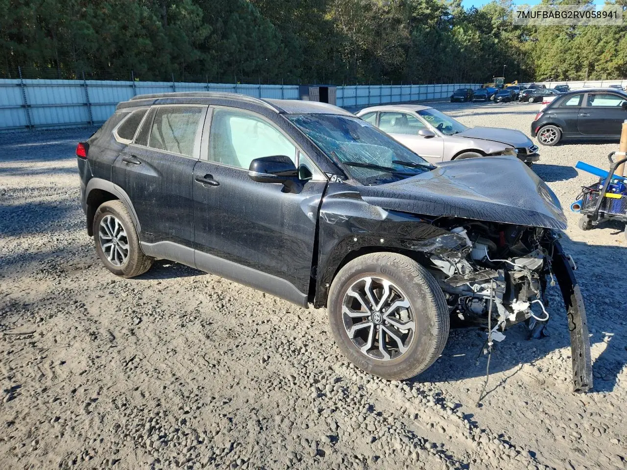 7MUFBABG2RV058941 2024 Toyota Corolla Cross Se