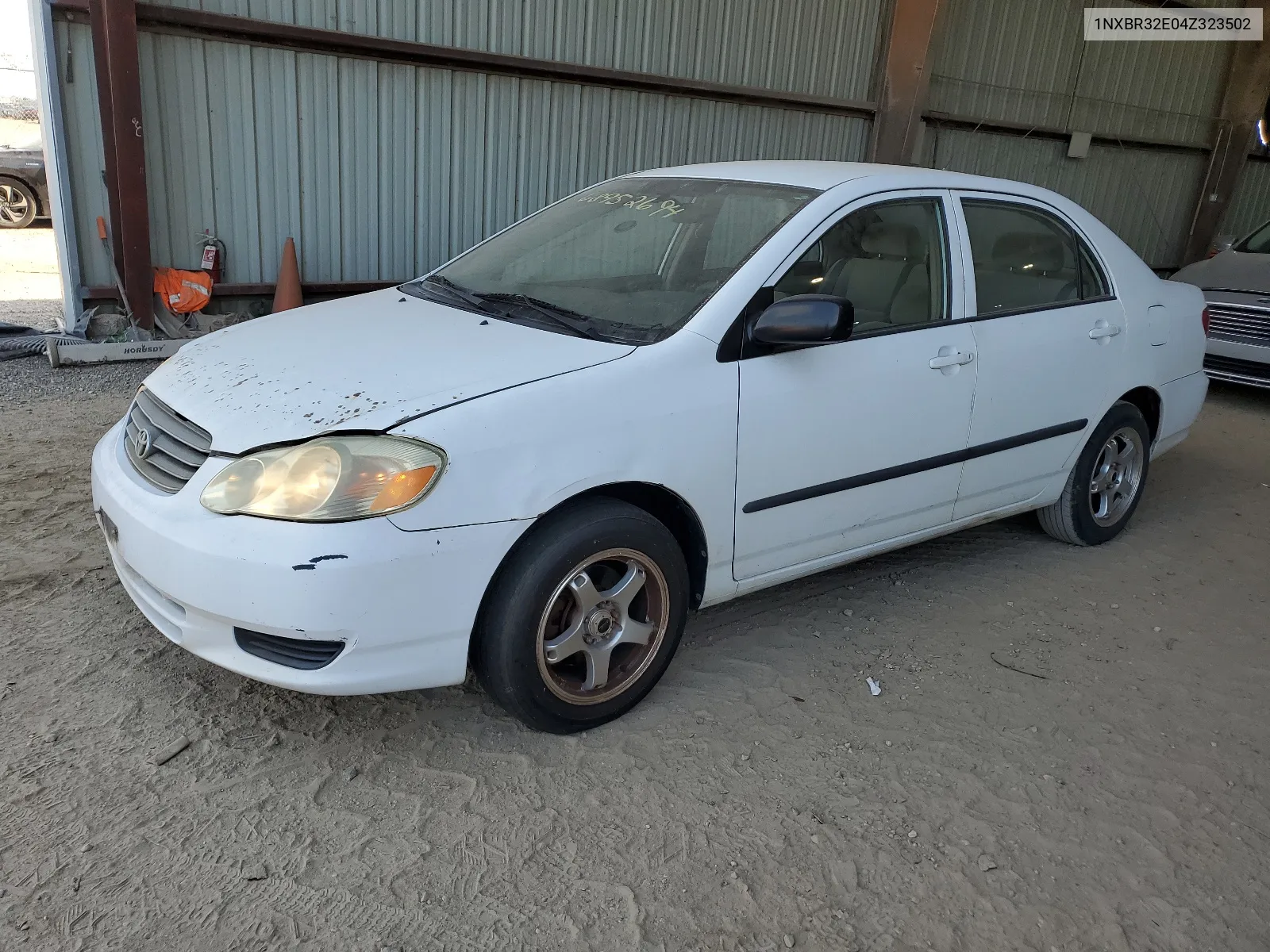 2004 Toyota Corolla Ce VIN: 1NXBR32E04Z323502 Lot: 68952694