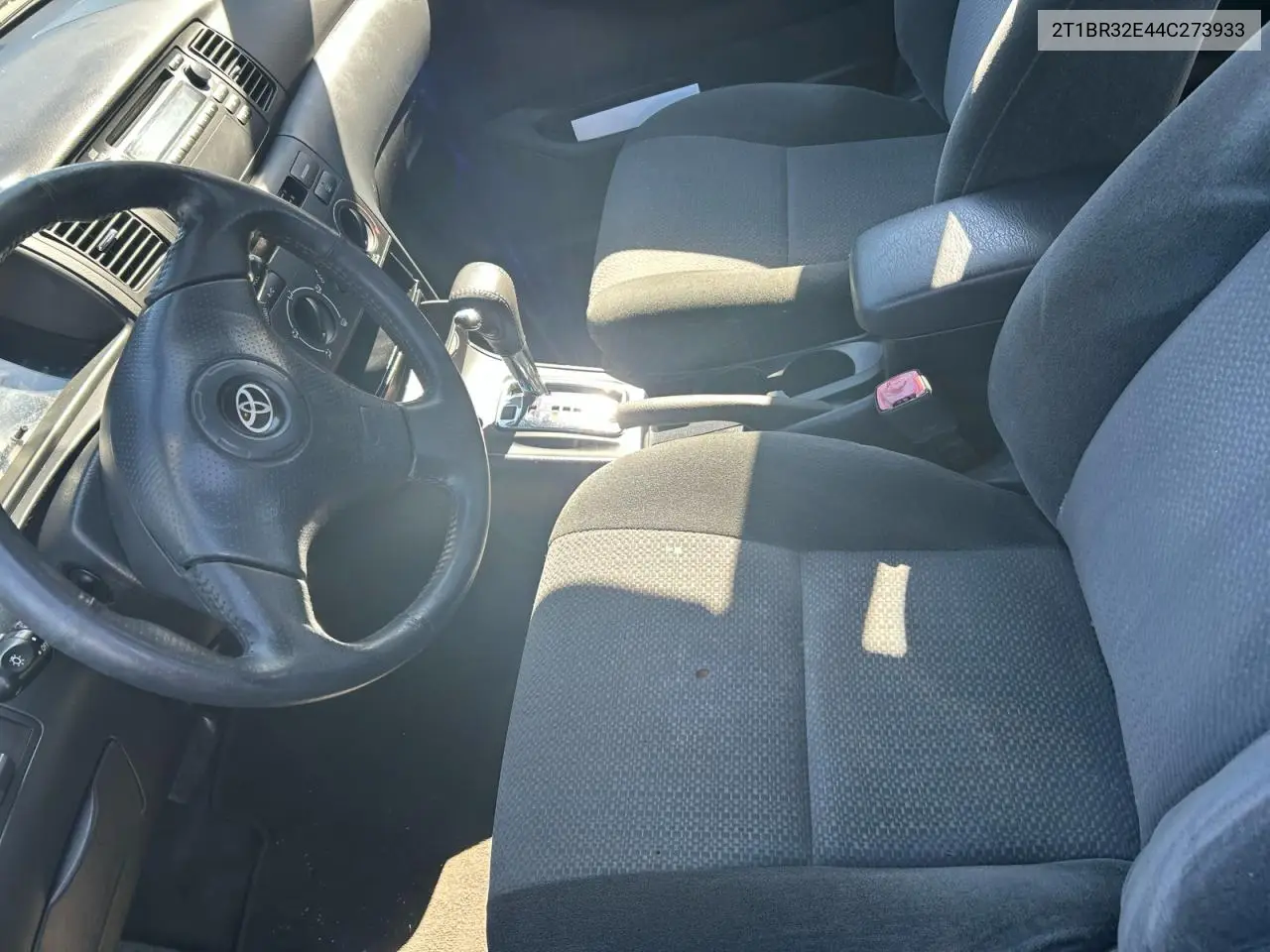 2T1BR32E44C273933 2004 Toyota Corolla Ce