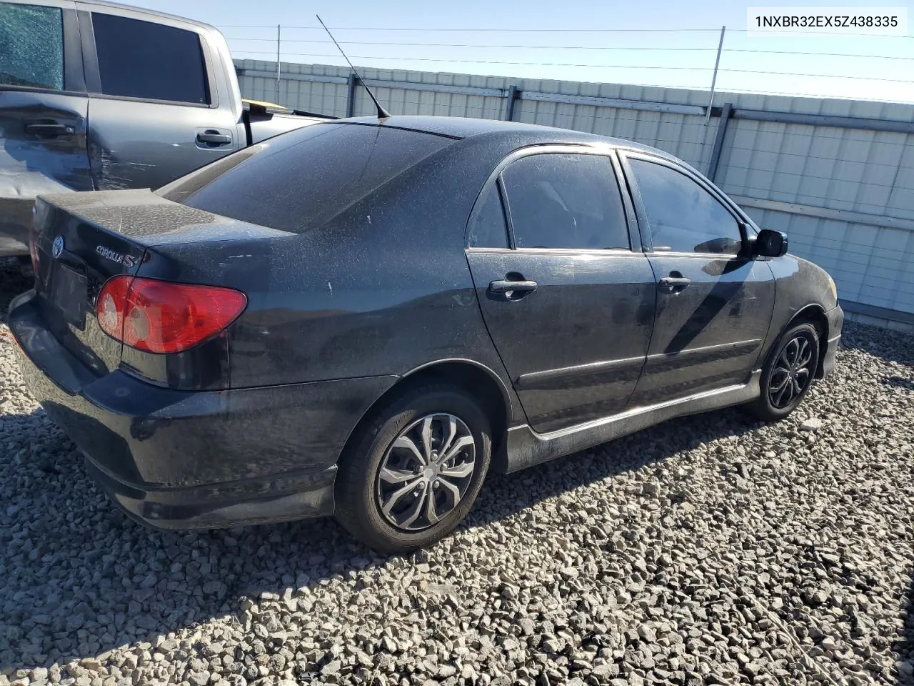 2005 Toyota Corolla Ce VIN: 1NXBR32EX5Z438335 Lot: 69067104