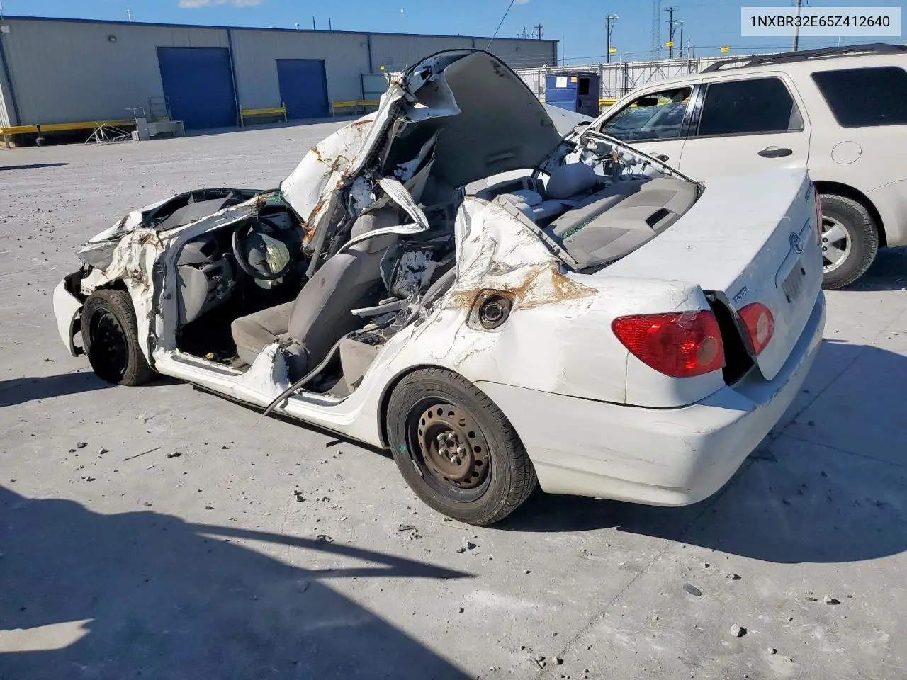1NXBR32E65Z412640 2005 Toyota Corolla Ce