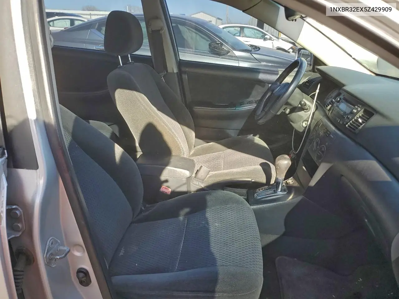 1NXBR32EX5Z429909 2005 Toyota Corolla Ce