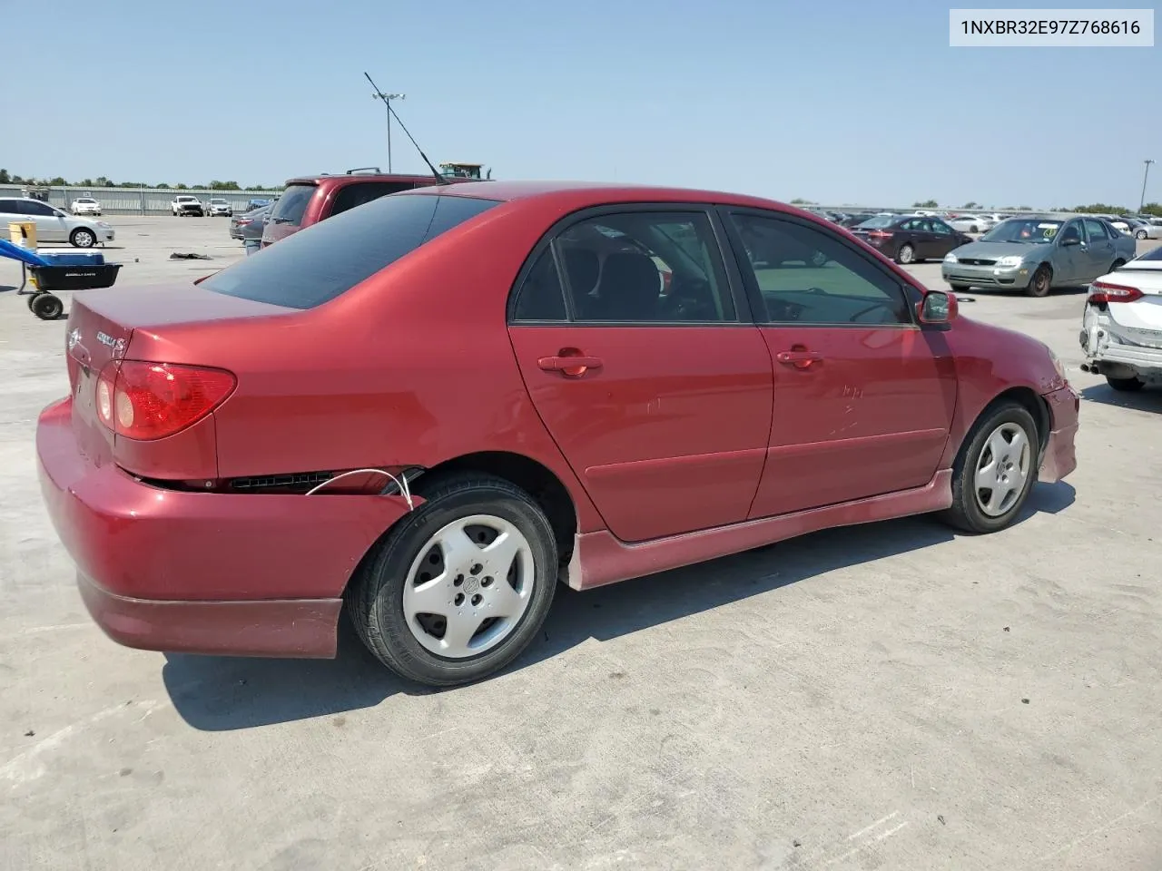 2007 Toyota Corolla Ce VIN: 1NXBR32E97Z768616 Lot: 68939544