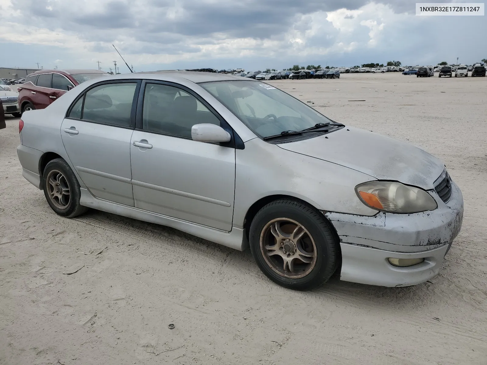 2007 Toyota Corolla Ce VIN: 1NXBR32E17Z811247 Lot: 69233484