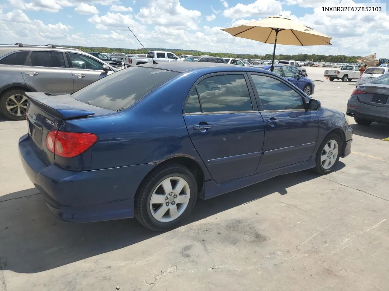 2007 Toyota Corolla Ce VIN: 1NXBR32E67Z852103 Lot: 69238654