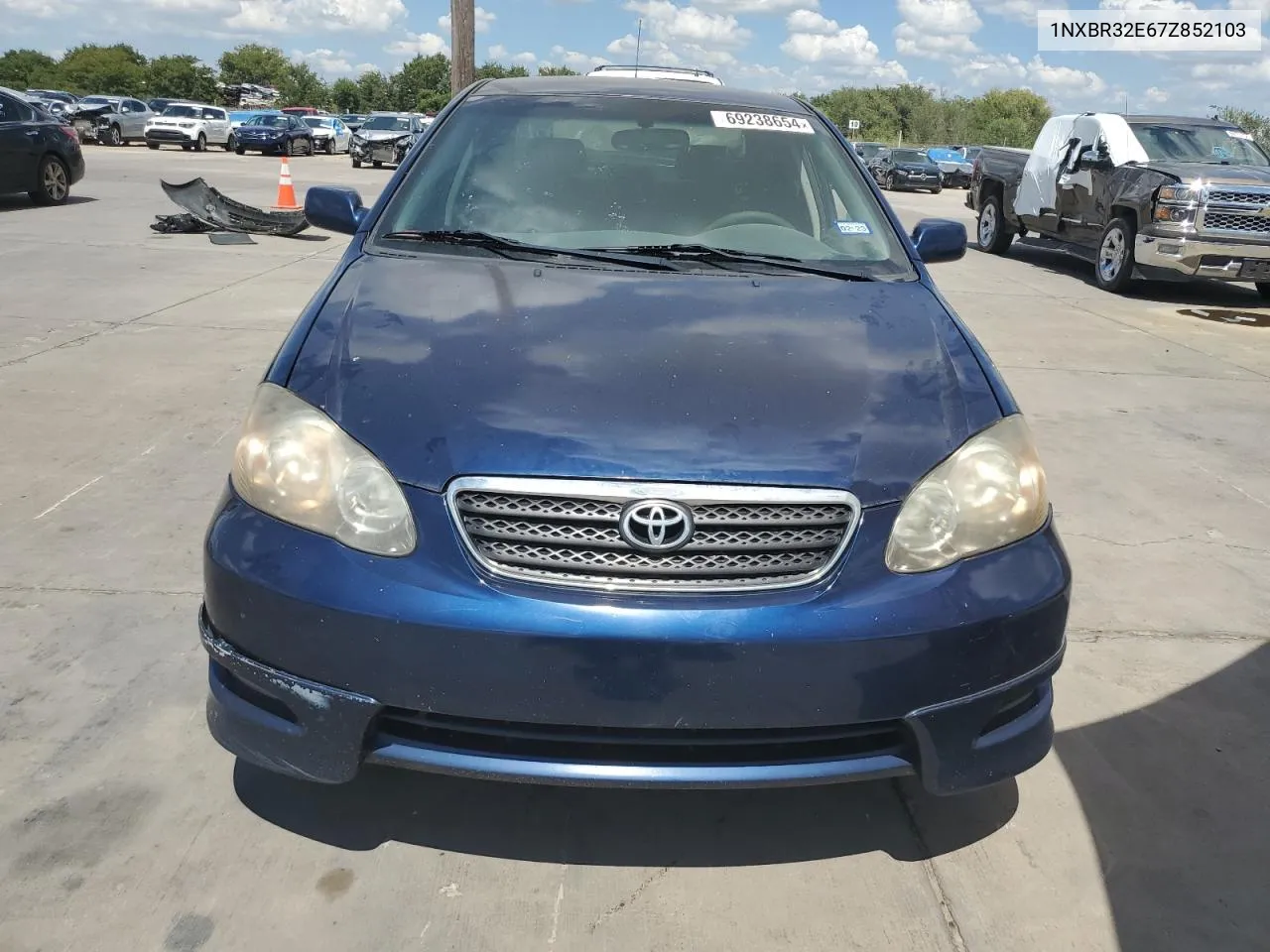 2007 Toyota Corolla Ce VIN: 1NXBR32E67Z852103 Lot: 69238654