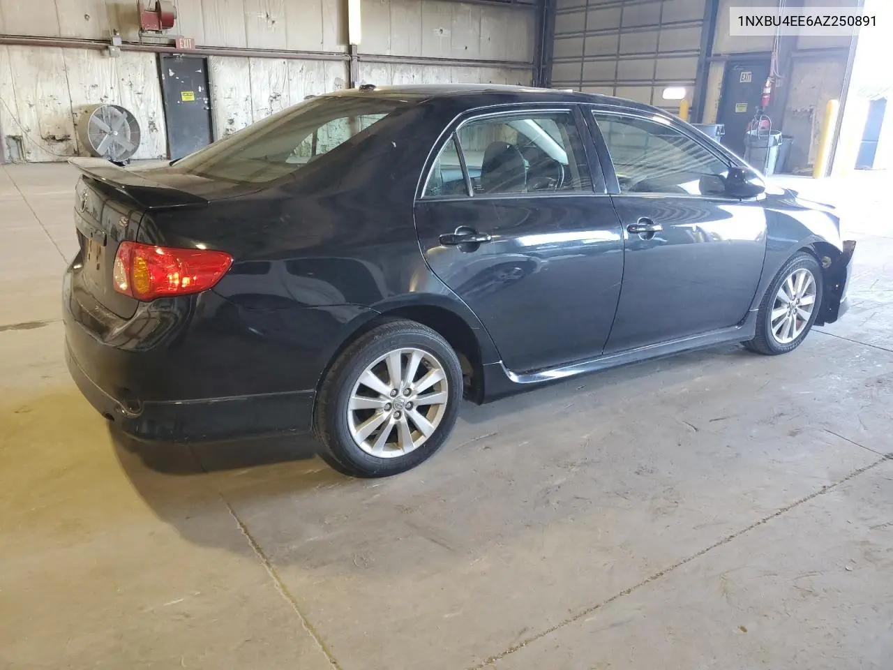 1NXBU4EE6AZ250891 2010 Toyota Corolla Base