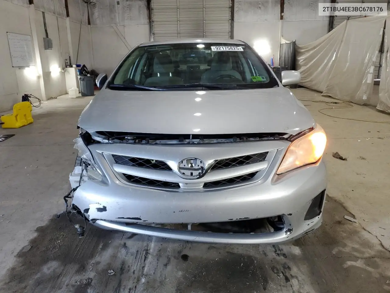 2T1BU4EE3BC678176 2011 Toyota Corolla Base