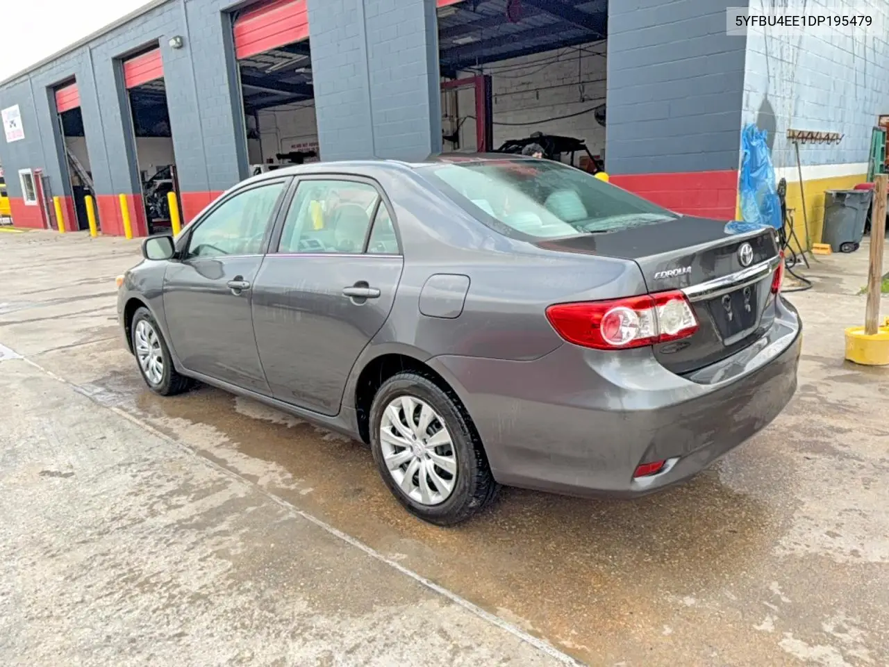 5YFBU4EE1DP195479 2013 Toyota Corolla Base