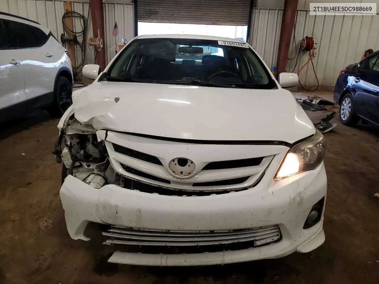 2T1BU4EE5DC988669 2013 Toyota Corolla Base