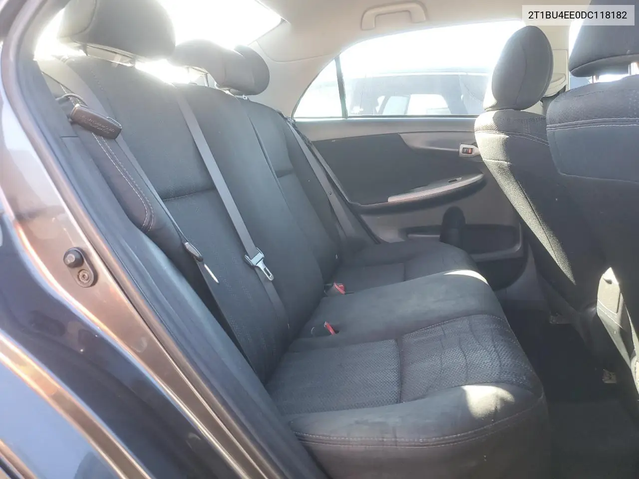 2T1BU4EE0DC118182 2013 Toyota Corolla Base