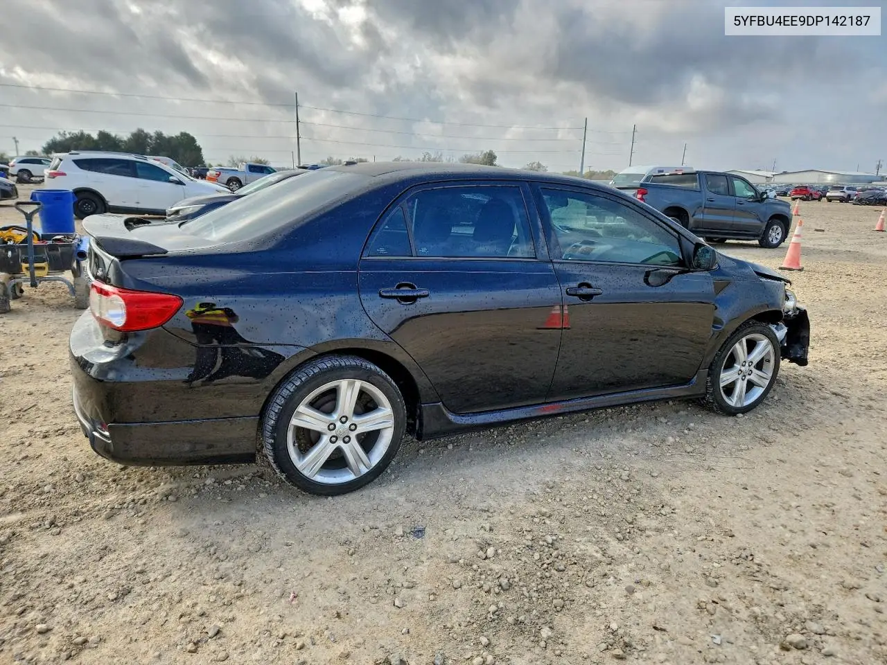 5YFBU4EE9DP142187 2013 Toyota Corolla Base