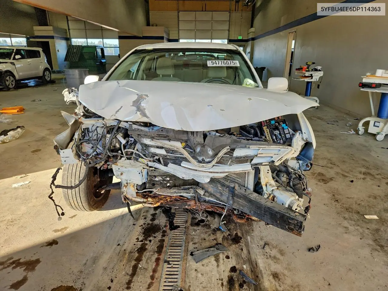 5YFBU4EE6DP114363 2013 Toyota Corolla Base