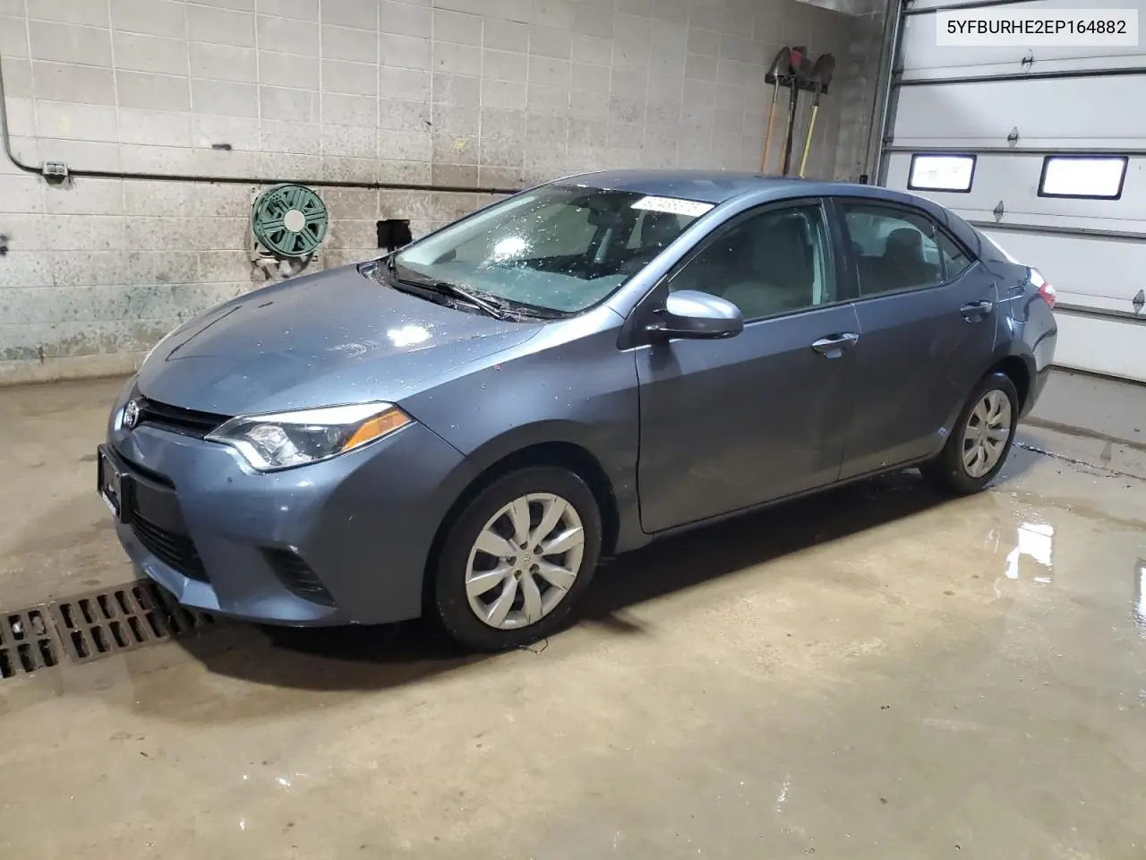 5YFBURHE2EP164882 2014 Toyota Corolla L