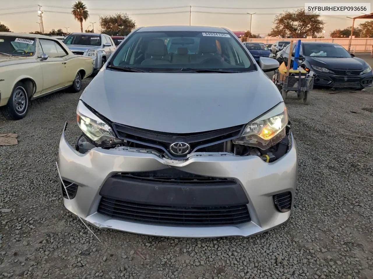 5YFBURHEXEP093656 2014 Toyota Corolla L