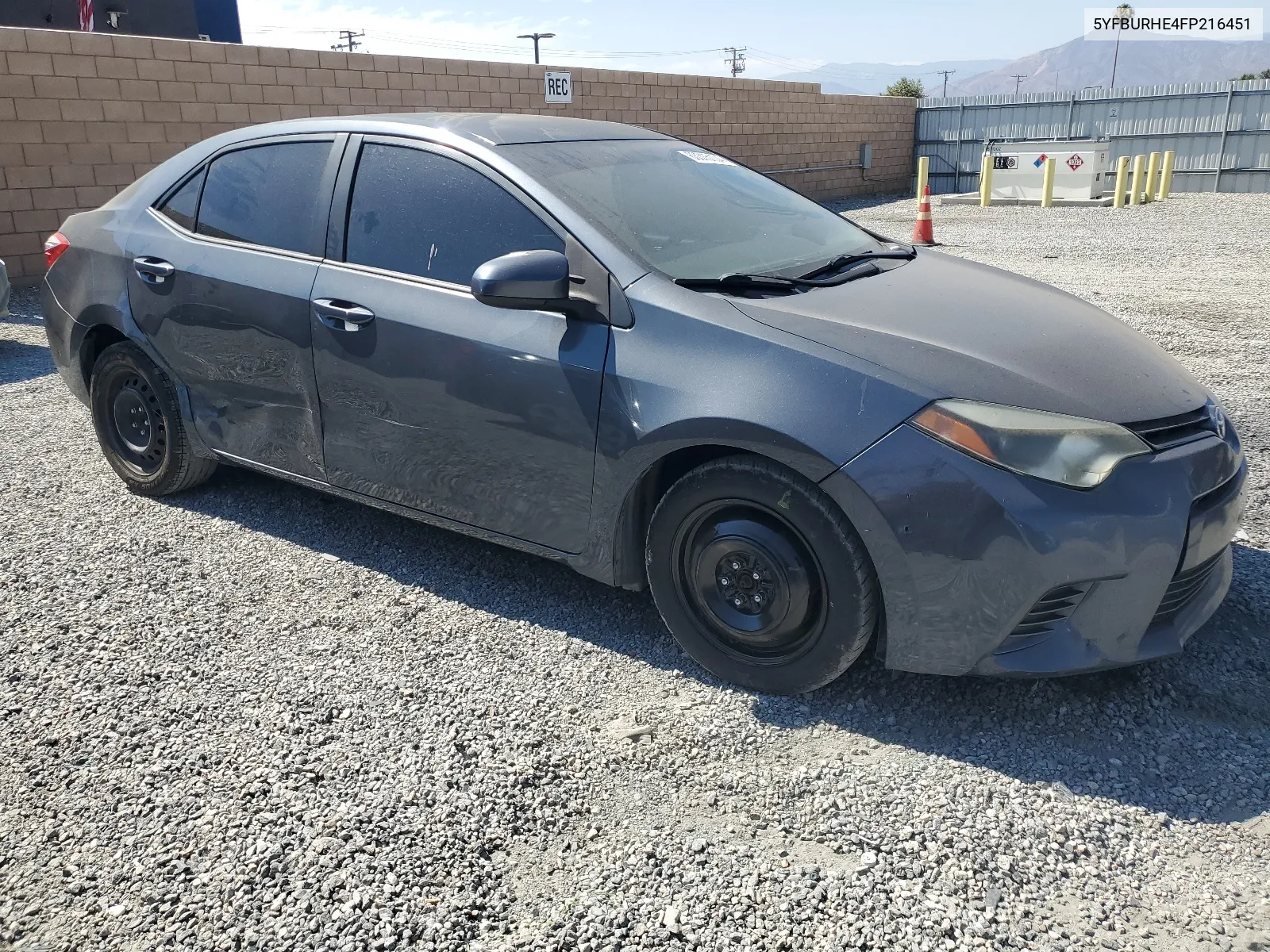 2015 Toyota Corolla L VIN: 5YFBURHE4FP216451 Lot: 63315104