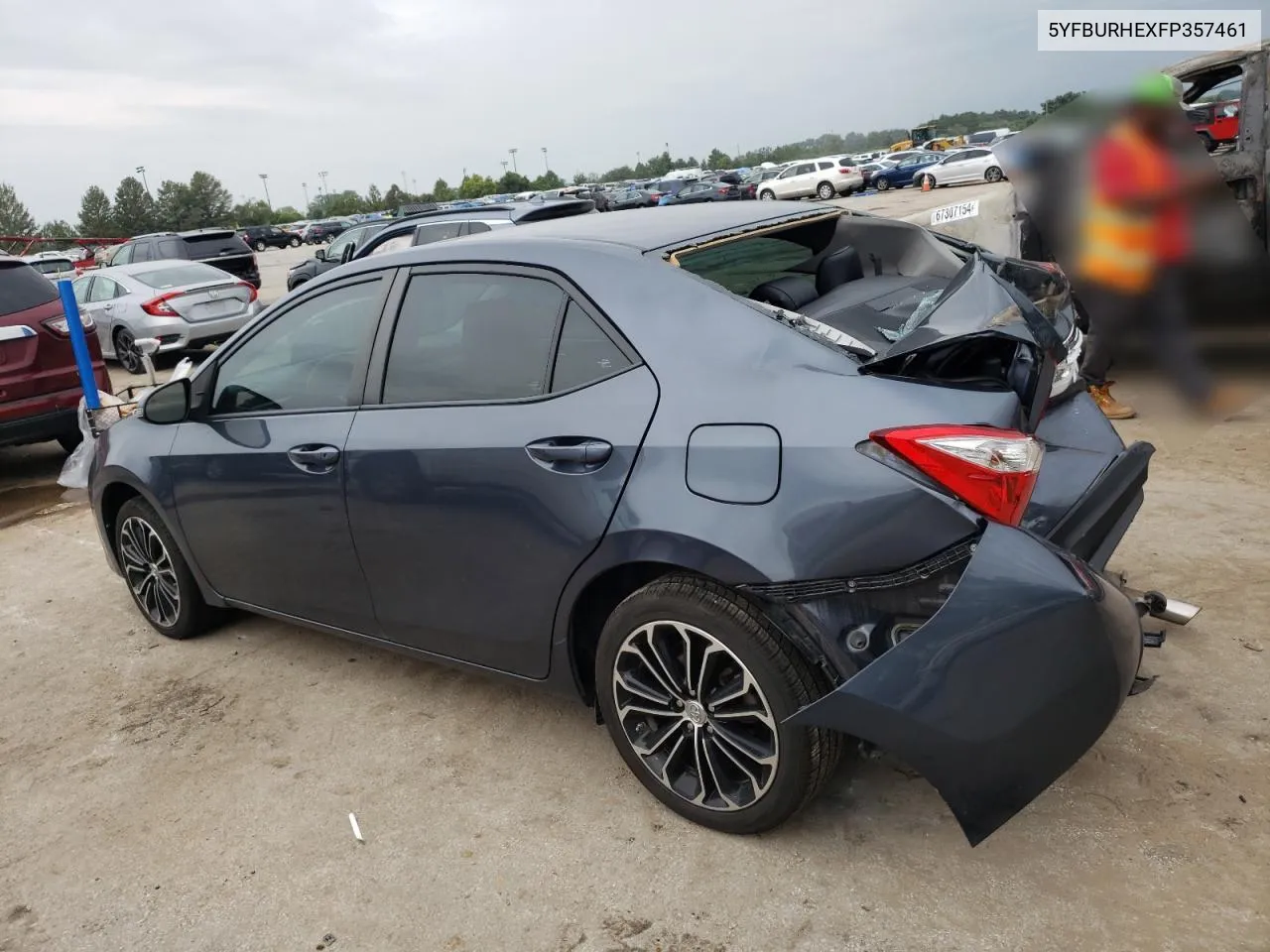 2015 Toyota Corolla L VIN: 5YFBURHEXFP357461 Lot: 67339804