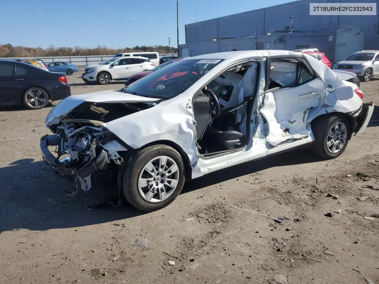 2T1BURHE2FC332943 2015 Toyota Corolla L