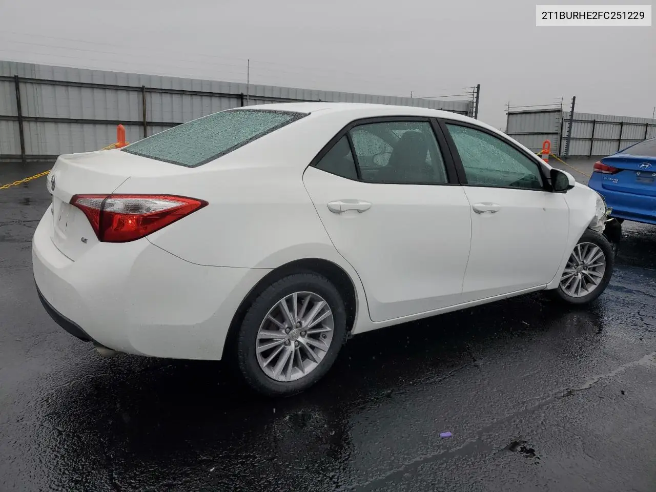 2T1BURHE2FC251229 2015 Toyota Corolla L